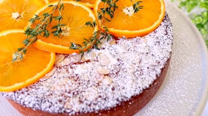 Pastel Libanés de almendra con naranja